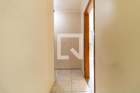 Corredor de apartamento para alugar com 3 quartos, 87m² em Jardim Patente, São Paulo