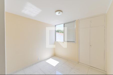 Quarto 1 de apartamento para alugar com 2 quartos, 67m² em Vila Alexandria, São Paulo