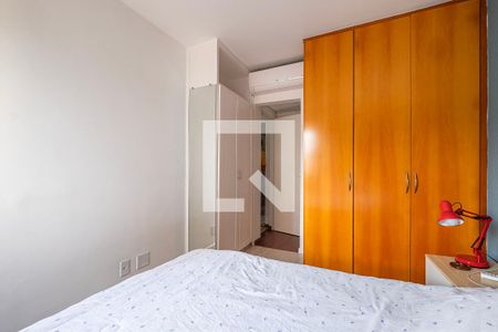 Suíte de apartamento à venda com 3 quartos, 77m² em Alto de Pinheiros, São Paulo