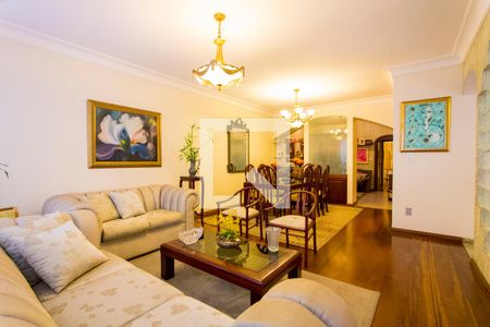 Sala de estar de casa à venda com 3 quartos, 253m² em Vila Floresta, Santo André