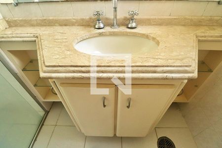 Apartamento para alugar com 64m², 2 quartos e 2 vagasSuíte - Banheiro do Quarto 1