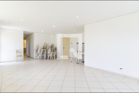 Apartamento para alugar com 64m², 2 quartos e 2 vagasÁrea comum - Salão de festas