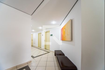Apartamento para alugar com 64m², 2 quartos e 2 vagasÁrea comum - Hall Social