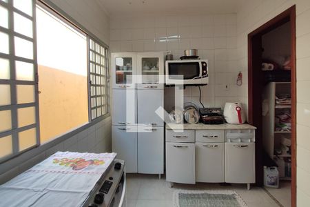 Casa à venda com 600m², 5 quartos e 5 vagasCopa
