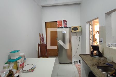 Casa à venda com 600m², 5 quartos e 5 vagasEdícula - Cozinha