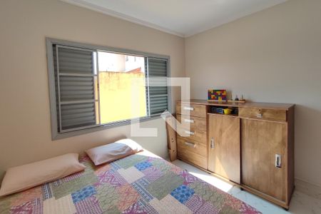 Casa à venda com 600m², 5 quartos e 5 vagasQuarto 2