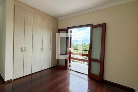 Casa de condomínio para alugar com 480m², 4 quartos e 6 vagasSuíte 2