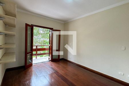 Casa de condomínio para alugar com 480m², 4 quartos e 6 vagasSuíte 3