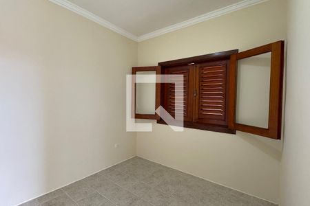 Casa de condomínio para alugar com 480m², 4 quartos e 6 vagasQuarto de Serviço