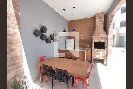 Apartamento para alugar com 40m², 2 quartos e sem vagaÁrea comum - Churrasqueira