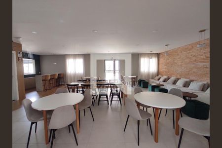 Apartamento para alugar com 40m², 2 quartos e sem vagaÁrea comum - Salão de festas