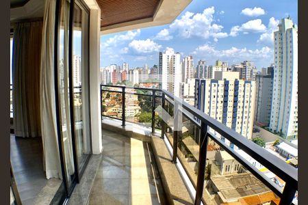 Apartamento à venda com 270m², 4 quartos e 4 vagasVaranda