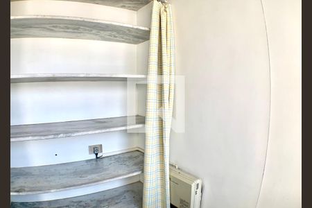 Apartamento à venda com 270m², 4 quartos e 4 vagasDespensa