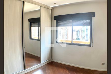 Apartamento à venda com 270m², 4 quartos e 4 vagasQuarto 3