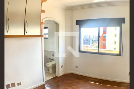 Apartamento à venda com 270m², 4 quartos e 4 vagasSuite 2