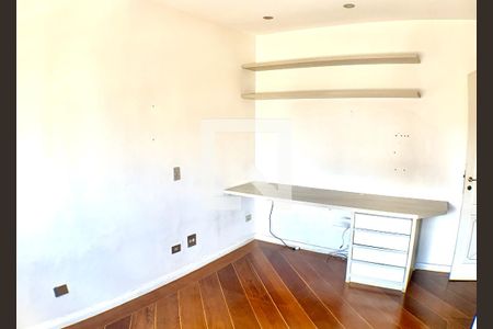 Apartamento à venda com 270m², 4 quartos e 4 vagasQuarto 3