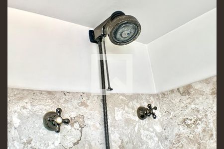 Apartamento à venda com 270m², 4 quartos e 4 vagasBanheiro da Suite 2