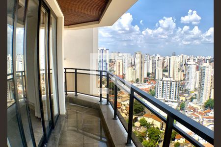 Apartamento à venda com 270m², 4 quartos e 4 vagasVaranda
