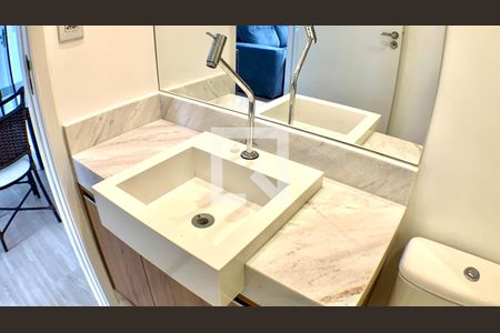 Apartamento para alugar com 30m², 1 quarto e sem vaga Apartamento para alugar com 30m², 1 quarto e sem vagaBanheiro