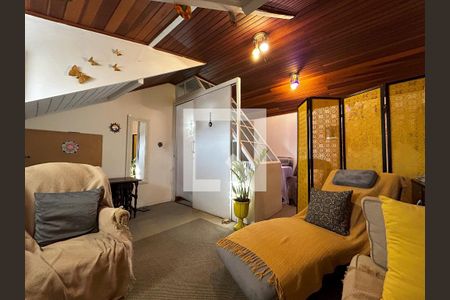 Casa à venda com 250m², 8 quartos e 2 vagasQuarto 8