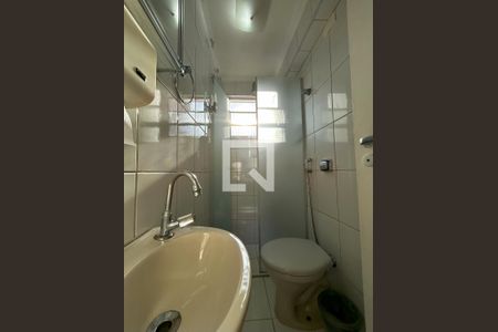 Casa à venda com 250m², 8 quartos e 2 vagasBanheiro 1 e 2