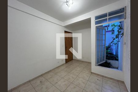 Casa à venda com 250m², 8 quartos e 2 vagasQuarto 4