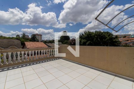 Casa para alugar com 280m², 4 quartos e 2 vagasTerraço