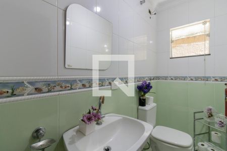 Lavabo de casa para alugar com 4 quartos, 280m² em Parque Renato Maia, Guarulhos