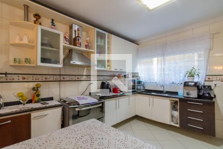 Casa para alugar com 280m², 4 quartos e 2 vagasCozinha