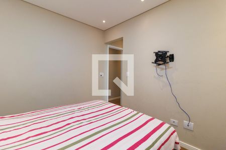 Apartamento à venda com 200m², 3 quartos e 3 vagas Apartamento à venda com 200m², 3 quartos e 3 vagasSuíte 1