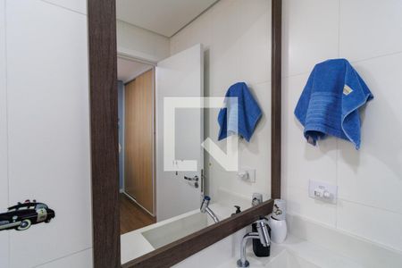 Apartamento à venda com 200m², 3 quartos e 3 vagas Apartamento à venda com 200m², 3 quartos e 3 vagasBanheiro da Suíte 2