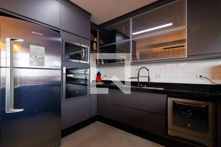 Apartamento à venda com 200m², 3 quartos e 3 vagas Apartamento à venda com 200m², 3 quartos e 3 vagasCozinha