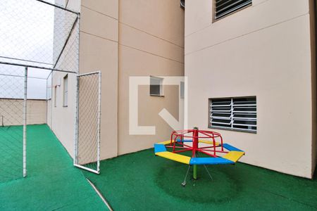 Apartamento à venda com 200m², 3 quartos e 3 vagas Apartamento à venda com 200m², 3 quartos e 3 vagasÁrea comum - Playground