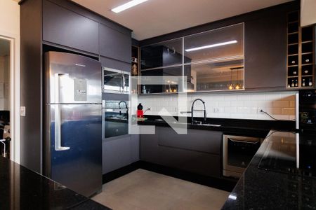 Apartamento à venda com 200m², 3 quartos e 3 vagas Apartamento à venda com 200m², 3 quartos e 3 vagasCozinha