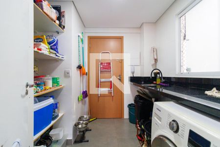 Apartamento à venda com 200m², 3 quartos e 3 vagas Apartamento à venda com 200m², 3 quartos e 3 vagasÁrea de Serviço