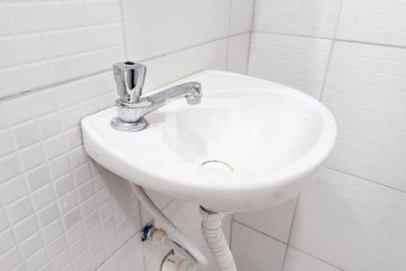 Casa à venda com 0m², 2 quartos e sem vagaBanheiro