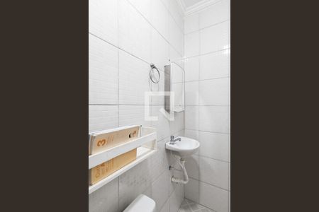 Casa à venda com 0m², 2 quartos e sem vagaBanheiro