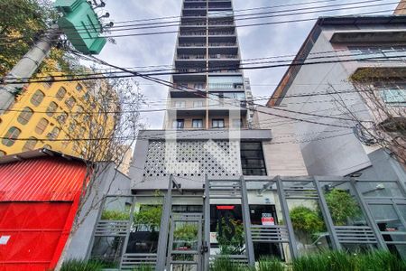 Studio à venda com 28m², 1 quarto e sem vaga Studio à venda com 28m², 1 quarto e sem vagaFachada do Prédio