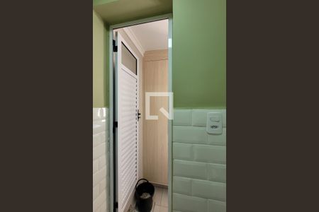 Apartamento à venda com 98m², 2 quartos e 1 vaga Apartamento à venda com 98m², 2 quartos e 1 vagaBanheiro