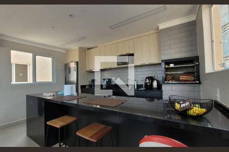Apartamento à venda com 98m², 2 quartos e 1 vaga Apartamento à venda com 98m², 2 quartos e 1 vagaCozinha 2