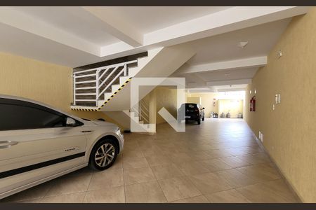 Garagem de apartamento à venda com 2 quartos, 98m² em Vila Pinheirinho, Santo André