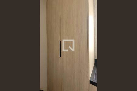 Apartamento à venda com 98m², 2 quartos e 1 vaga Apartamento à venda com 98m², 2 quartos e 1 vagaLavanderia