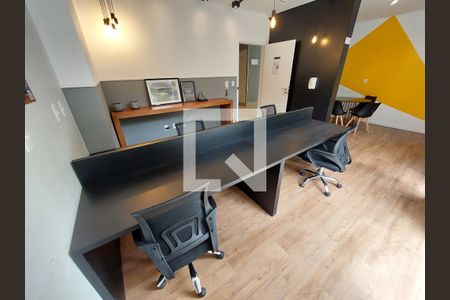 Apartamento à venda com 69m², 1 quarto e 1 vagaSala de Reunião