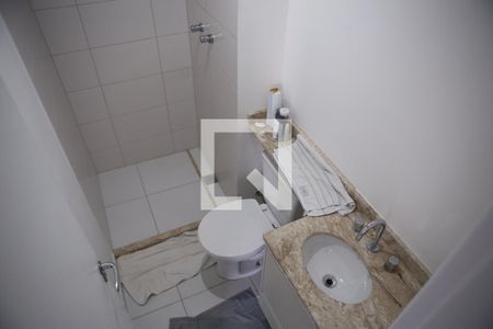 Apartamento à venda com 69m², 1 quarto e 1 vagaBanheiro Corredor