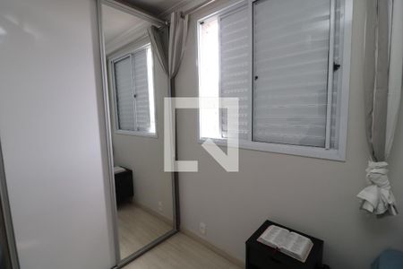 Quarto de apartamento para alugar com 3 quartos, 60m² em Jardim Vila Formosa, São Paulo