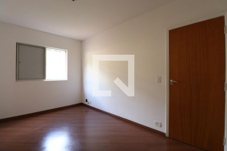 Quarto 1 de apartamento para alugar com 2 quartos, 55m² em Vila Ipojuca, São Paulo