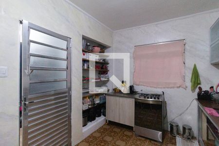 Casa à venda com 213m², 3 quartos e 2 vagas Casa à venda com 213m², 3 quartos e 2 vagasCozinha