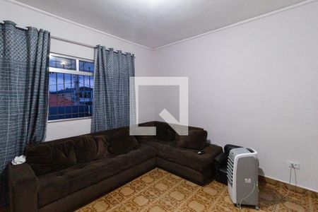 Casa à venda com 213m², 3 quartos e 2 vagas Casa à venda com 213m², 3 quartos e 2 vagasSala