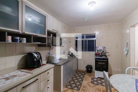 Casa à venda com 213m², 3 quartos e 2 vagas Casa à venda com 213m², 3 quartos e 2 vagasCozinha