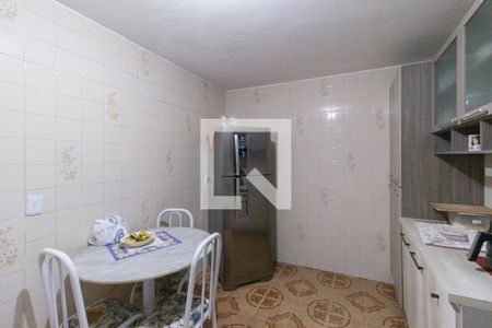 Casa à venda com 213m², 3 quartos e 2 vagas Casa à venda com 213m², 3 quartos e 2 vagasCozinha
